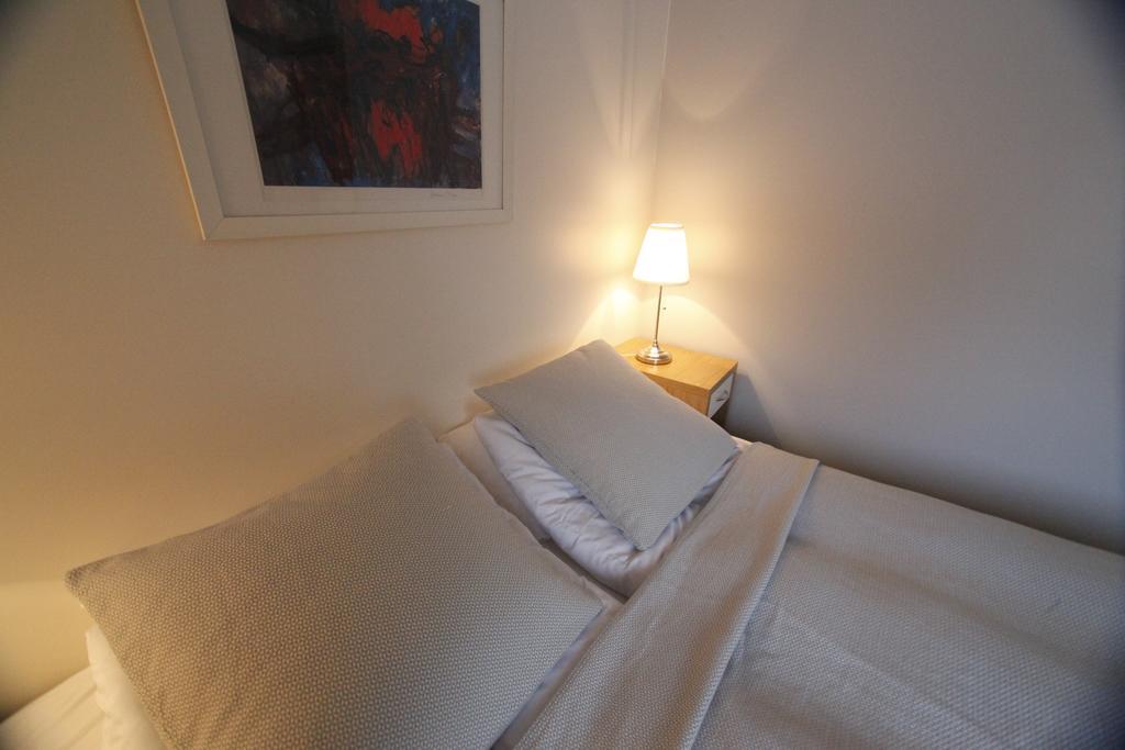 Frumskogar Guesthouse & Apartments هافيراجيردي الغرفة الصورة