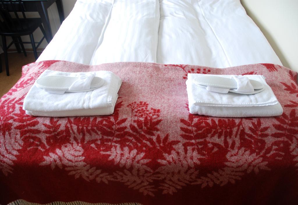 Frumskogar Guesthouse & Apartments هافيراجيردي الغرفة الصورة